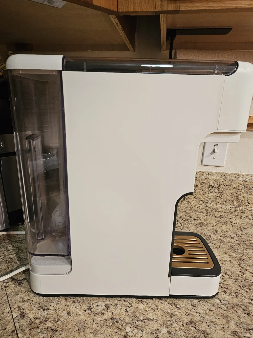 Cream Single-Serve Coffee Maker with Touch Controls